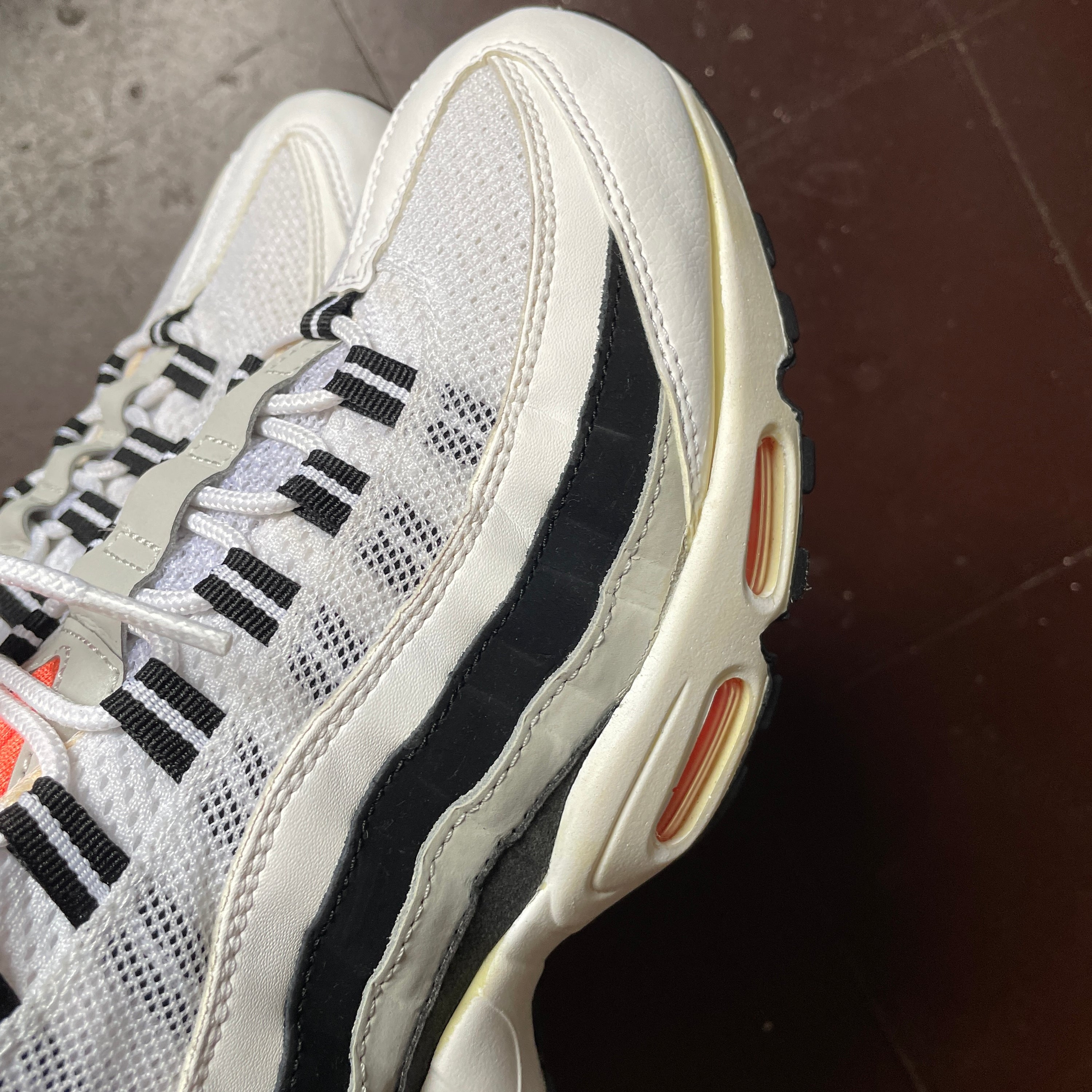US 11.5 - NIKE AIR MAX 95 "HYPER CRIMSON" [2014]