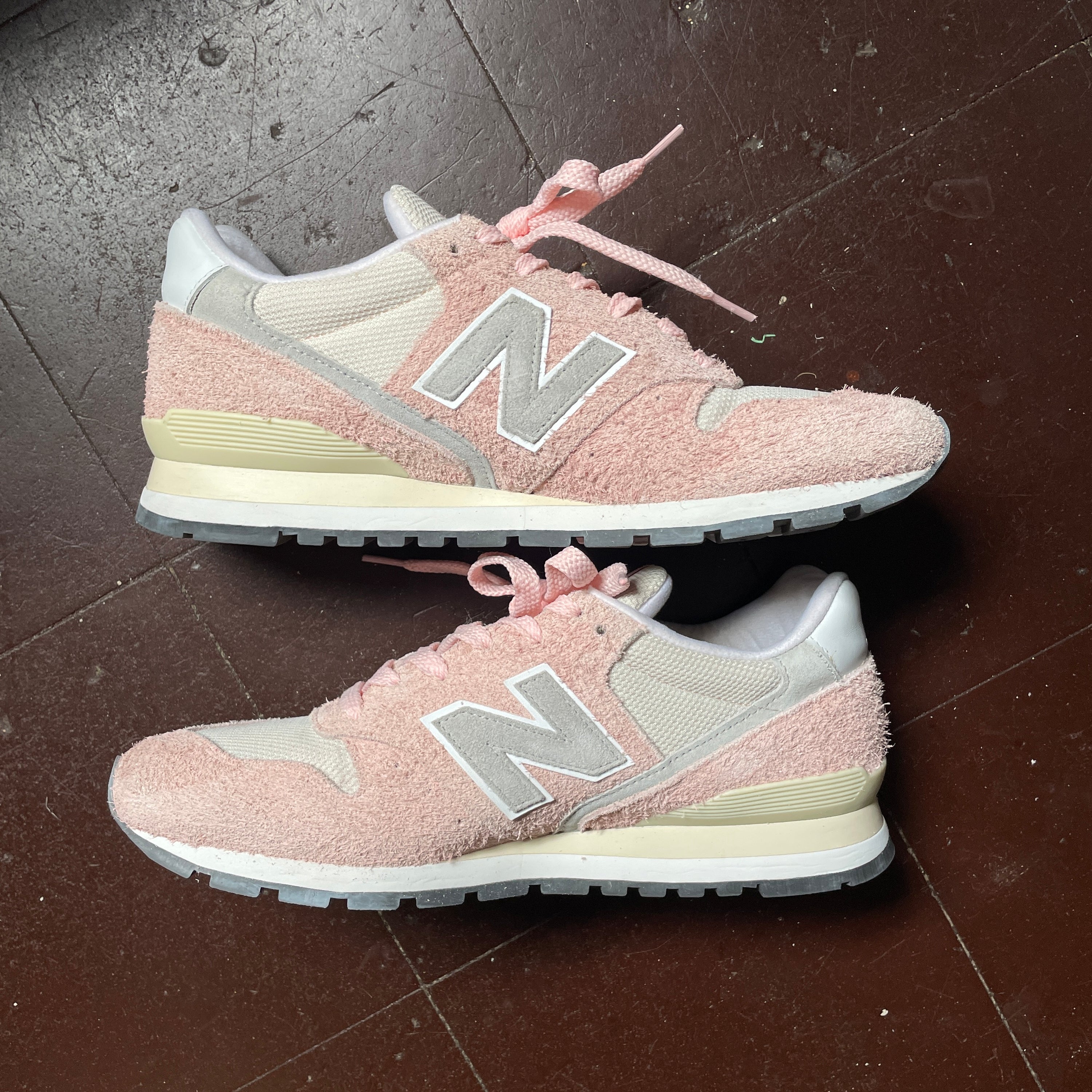 US 11.5 - NEW BALANCE 996 x TEDDY SANTIS "PINK" [2020]