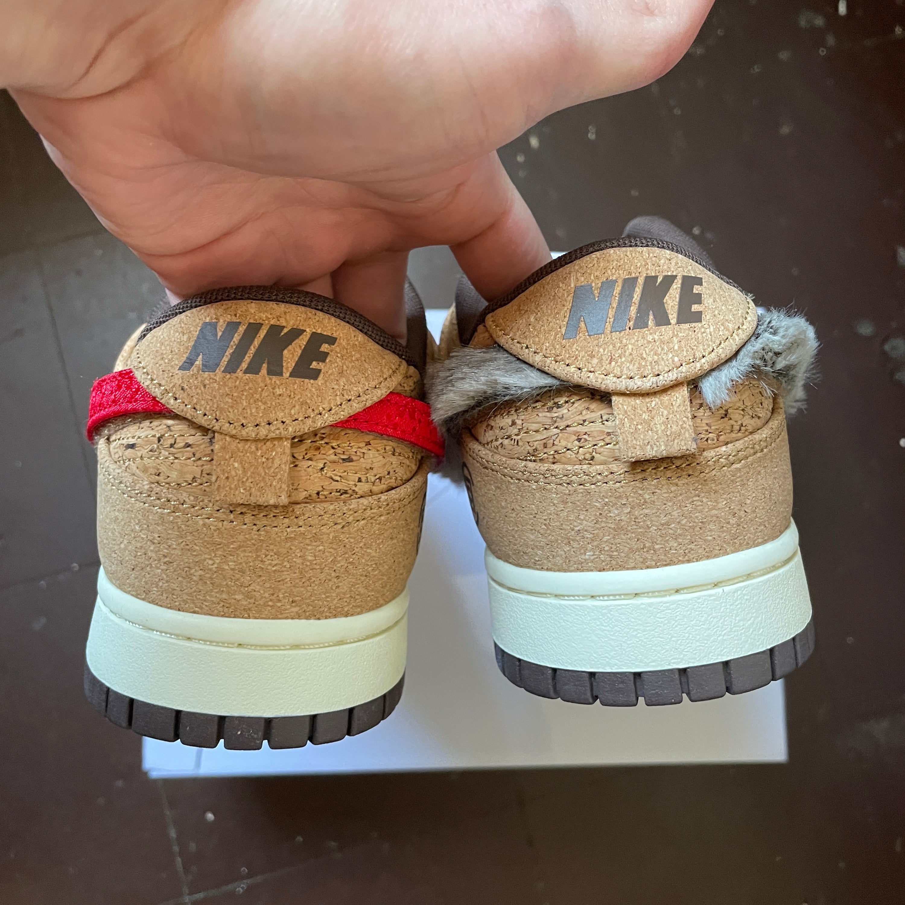 US 11 - FRIENDS & FAMILY NIKE DUNK LOW SP x CLOT "CORK" [2020]