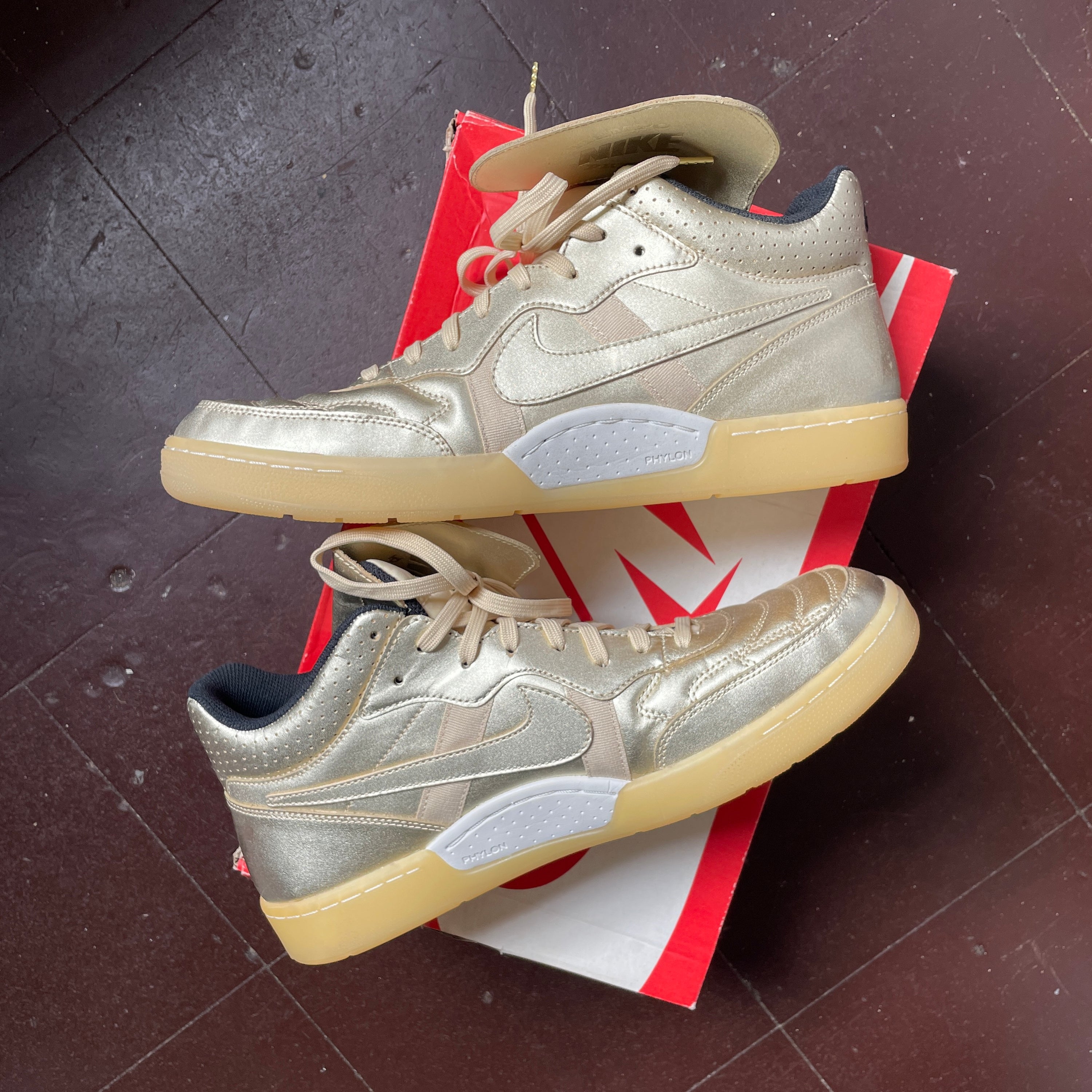 US 12 - NIKE TIEMPO 94 MID QS "TROPHY PACK - SAND DUNE" [2014]