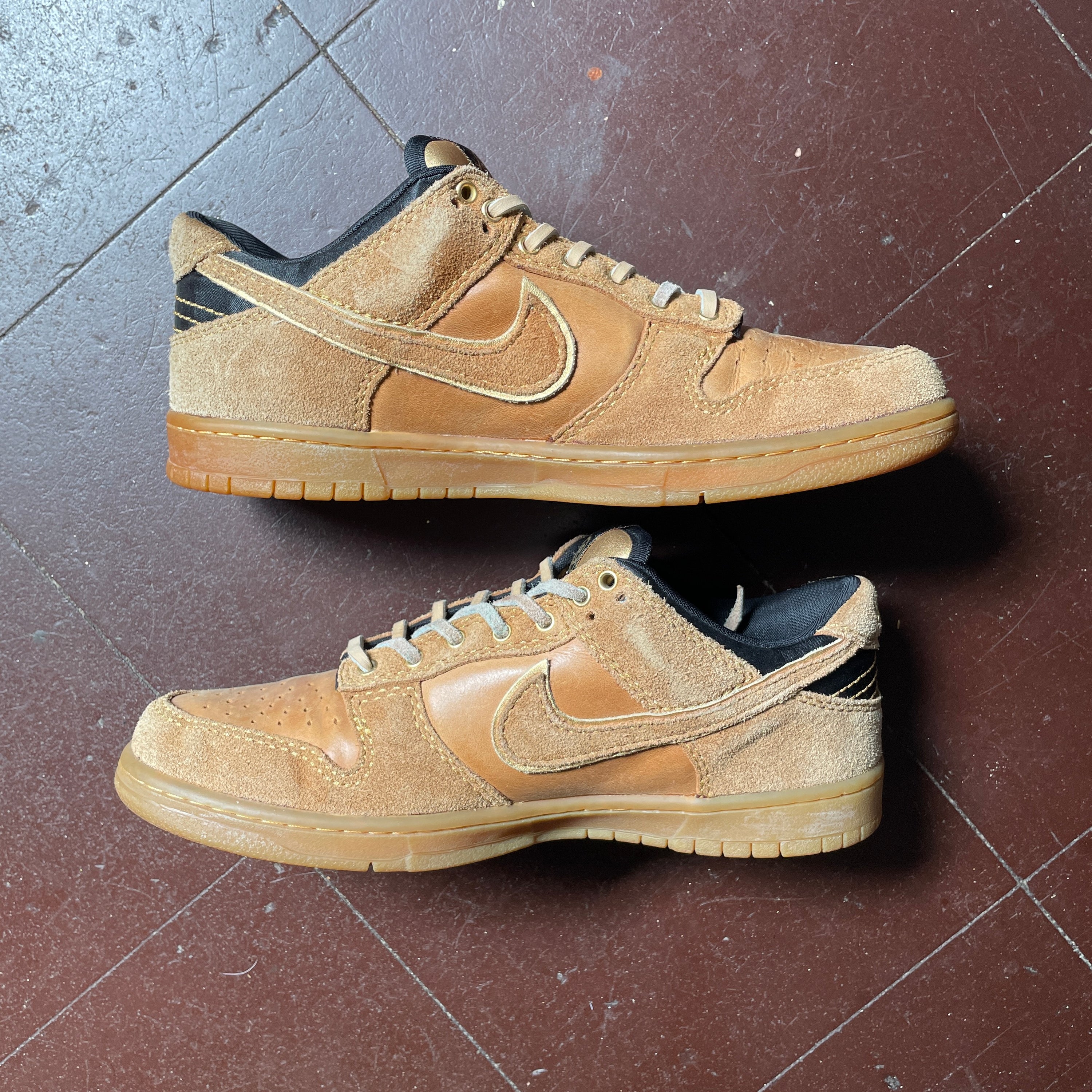 US 8.5 - NIKE DUNK LOW EMB MADE IN BRAZIL "JUN MATSUI" [2008]