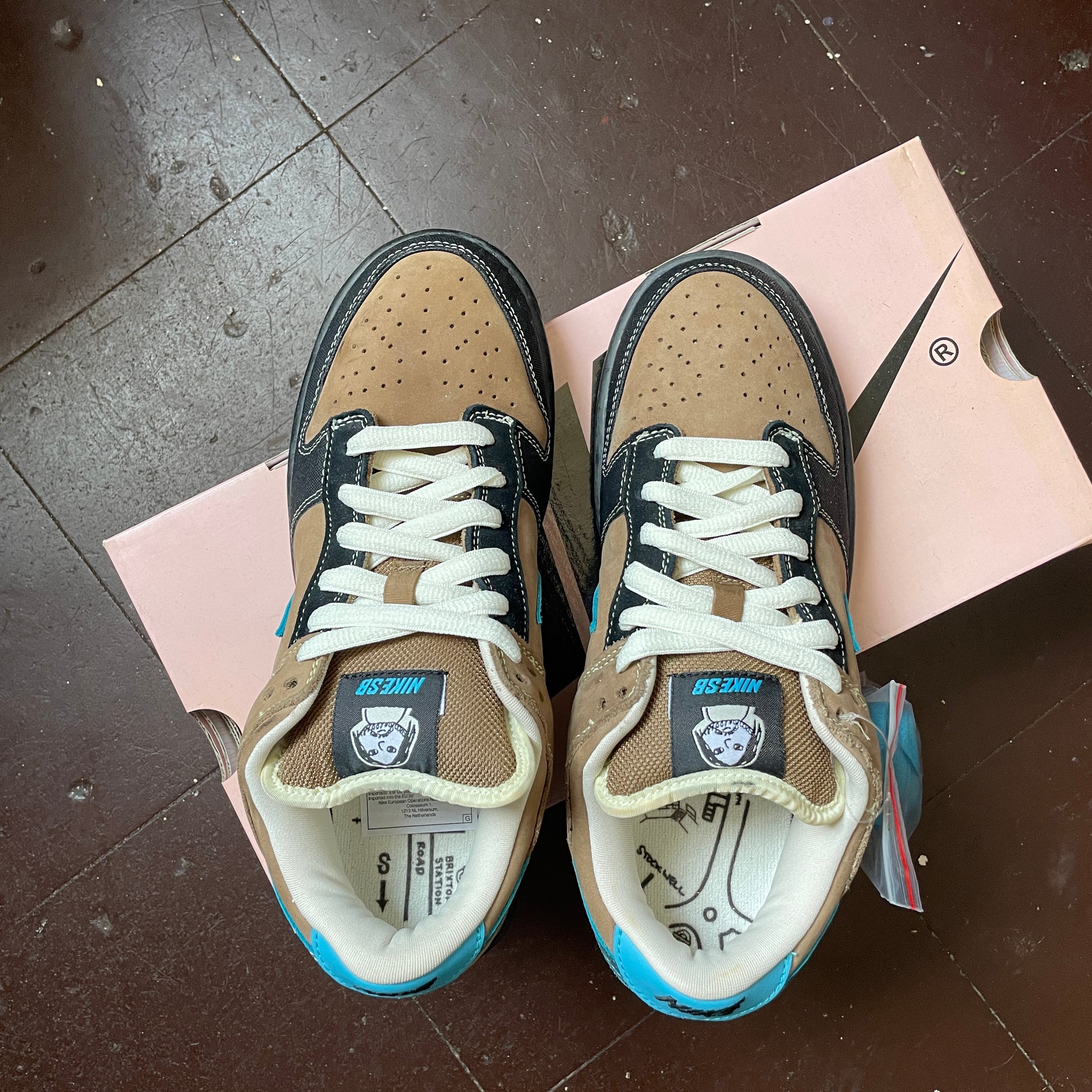 US 8.5 - NIKE DUNK LOW PRO SB x SLAM CITY SKATES [2005]