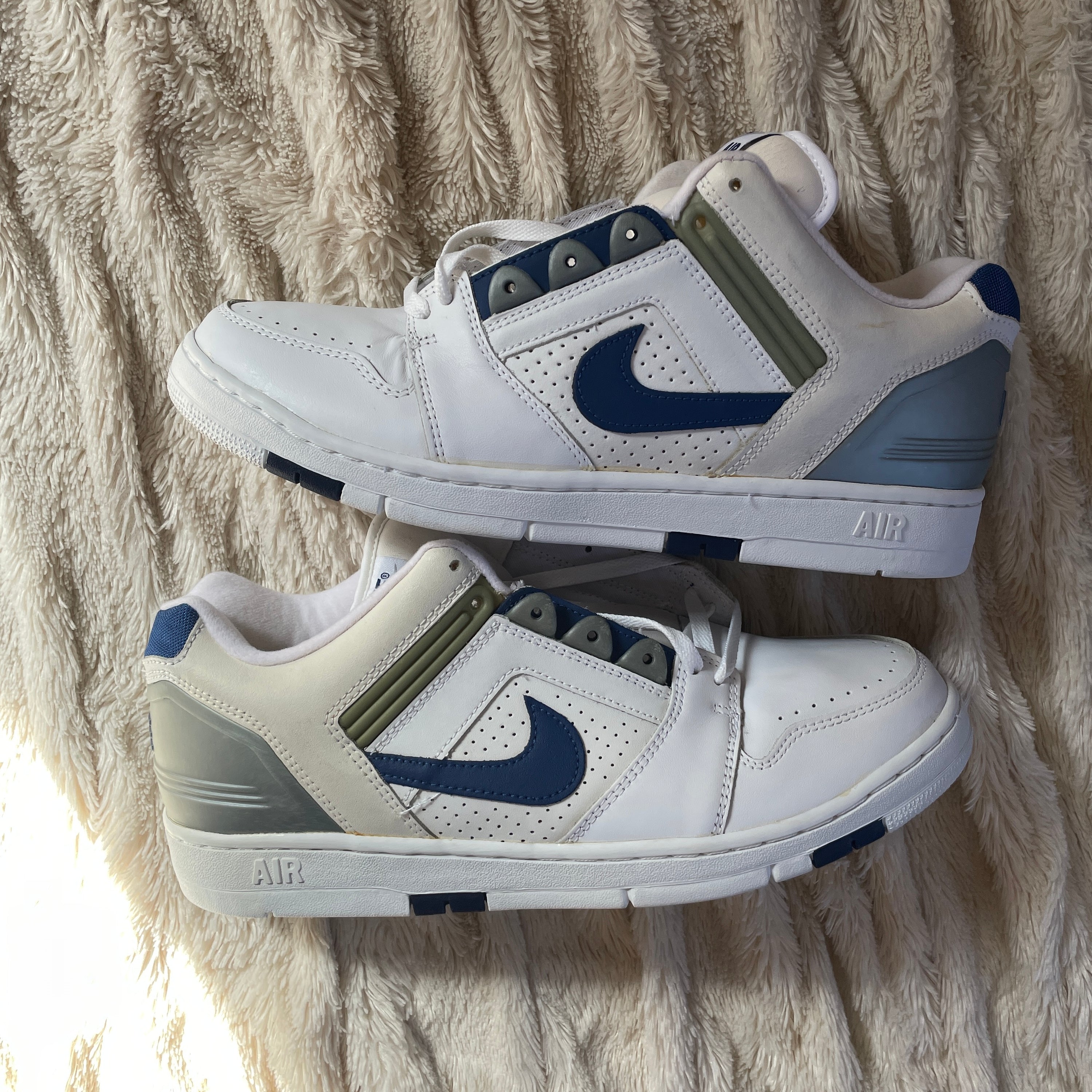 US 13 - NIKE AIR FORCE 2 LOW "WHITE BLUE SILVER" [2003]